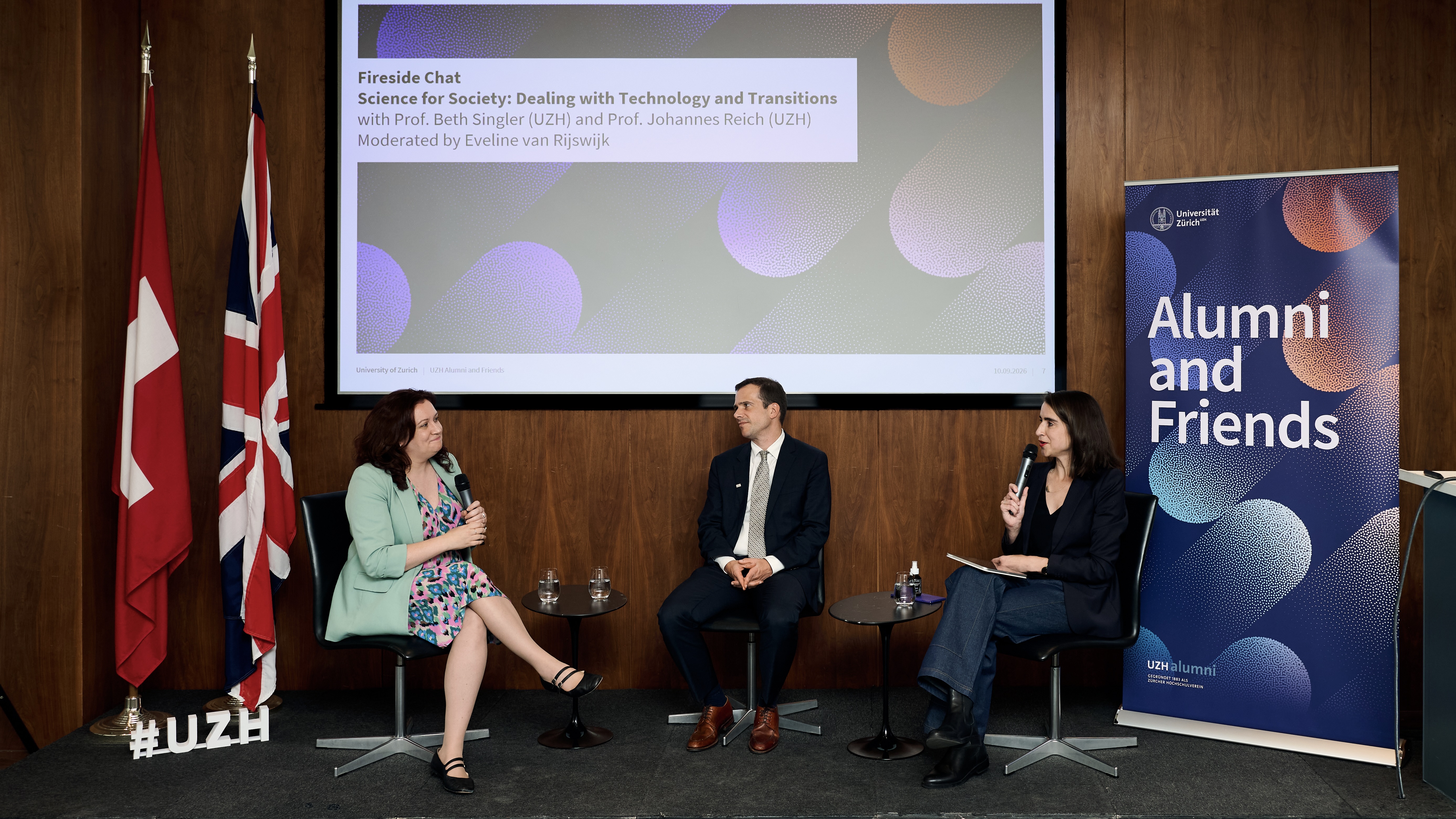 Moderator Eveline van Rijswijk (right) in discussion with Prof. Beth Singler (left), Assistant Professor in Digital Religion(s), and Prof. Johannes Reich (centre), Professor of Public Law, Environmental Law and Energy Law, during the fireside chat.